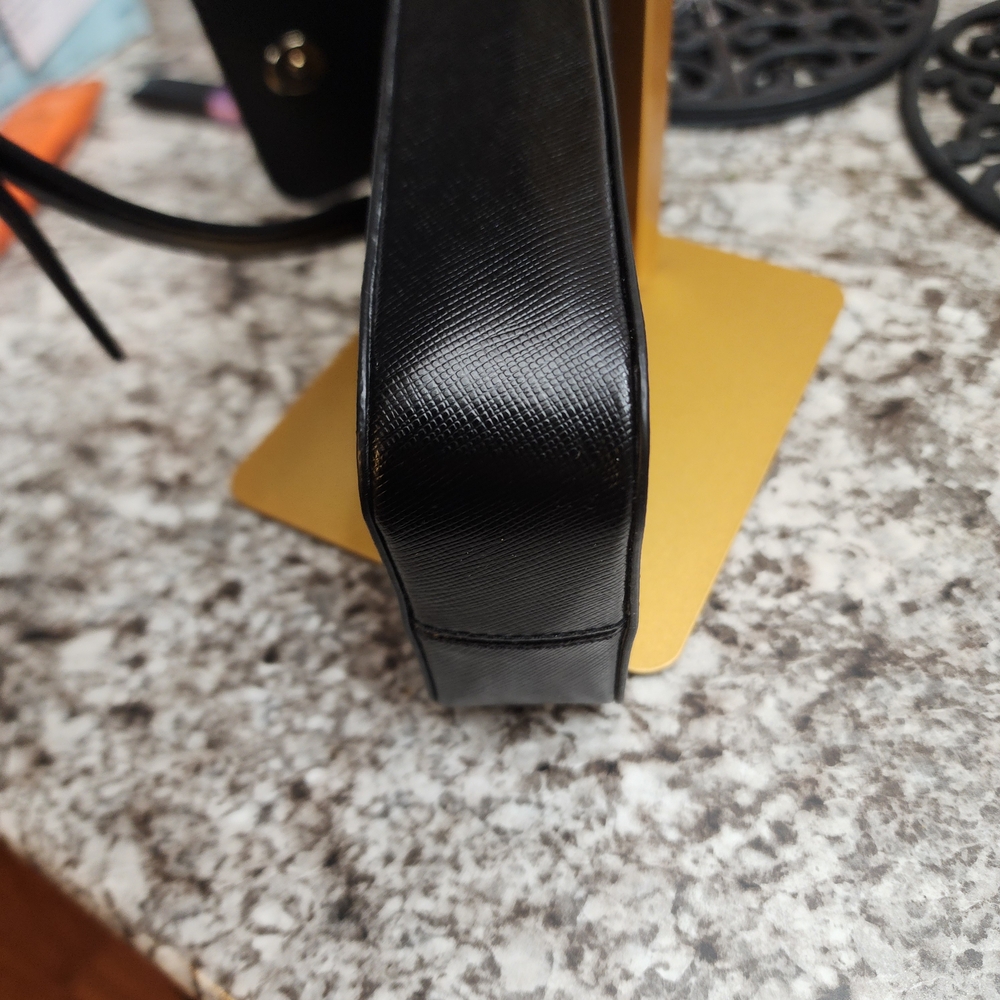 Kate Spade Staci Nort South Black Saffiano Leather Crossbody Phone Bag - Picture 7 of 14